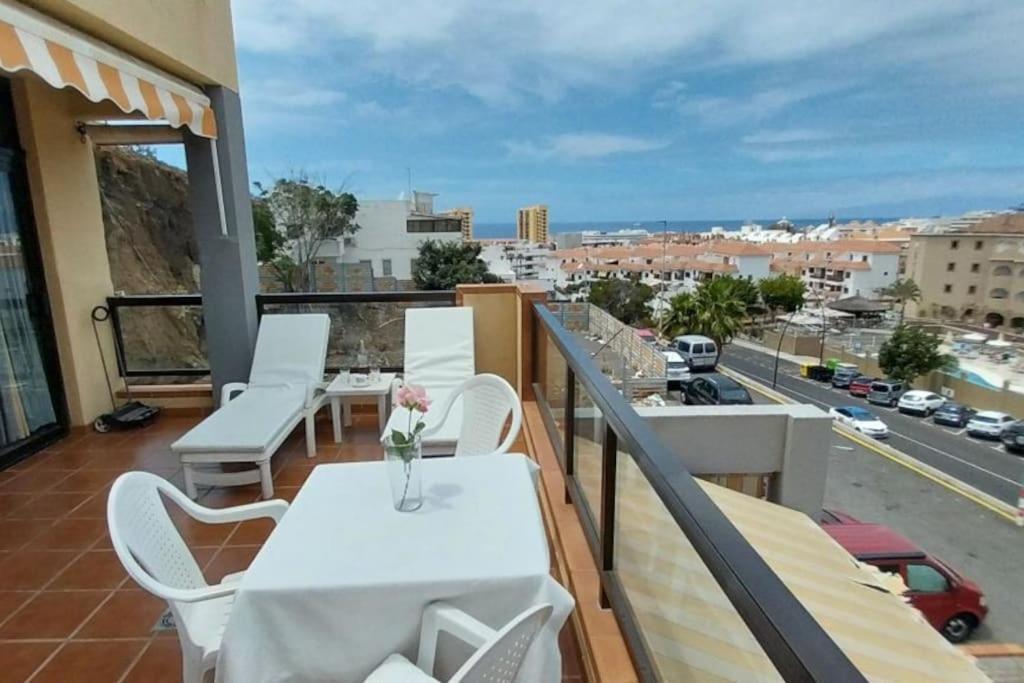 Apartment 1-bedroom With Big Terrace And Ocean View In Cristianos Los Cristianos (Tenerife)