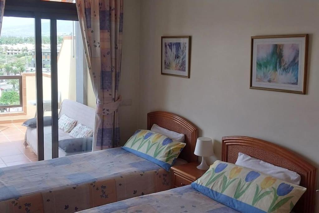 Apartment 1-bedroom With Big Terrace And Ocean View In Cristianos *