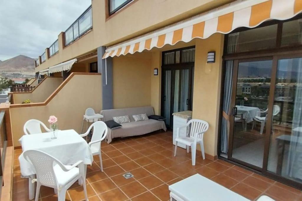 Appartamento 1-bedroom With Big Terrace And Ocean View In Cristianos Los Cristianos (Tenerife)